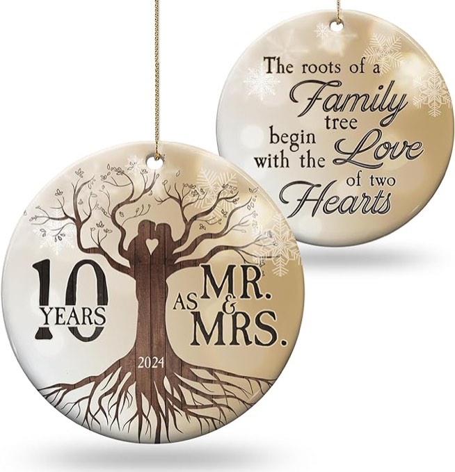 Giveena 50th 2023 Wedding Anniversary Ornament - Christmas Ceramic Ornament Gift Anniversary for Couple, Parents, Friend Her Him - 50th Wedding Anniversary Present Holiday Decoration Hanging Ornament