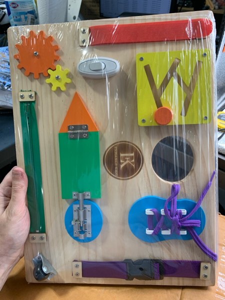 https://s3.amazonaws.com/lotting-images-prod/webster/WEB30235701_1715621505469.jpeg