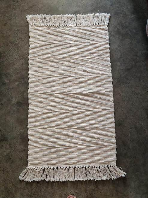 Area Rug - Runner Rug 2x5 ft - 100% Cotton Hand-Woven Chevron Rug - Reversible Washable Boho Floor Rug for Bedroom Living Room Laundry Room Kitchen Entryway Hallway Cream