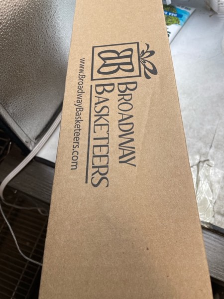 https://s3.amazonaws.com/lotting-images-prod/webster/WEB30260804_1729077485400.jpeg