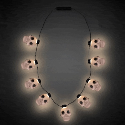 HYDE AND EEK BOUTIQUE Kids’ Light Up Necklace (1 Count, Skulls)