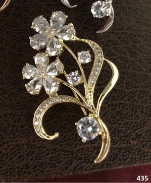 FLOWER BOUQUET GOLDEN BROOCH PIN FOR WOMEN