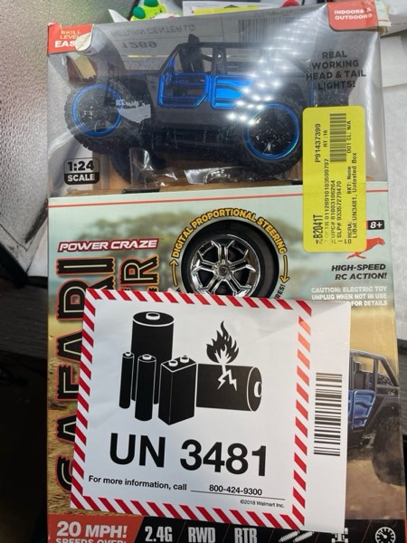 https://s3.amazonaws.com/lotting-images-prod/webster/WEB30272264_1733334597637.jpeg