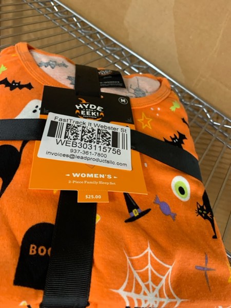 https://s3.amazonaws.com/lotting-images-prod/webster/WEB303115756_1728764678156.jpeg