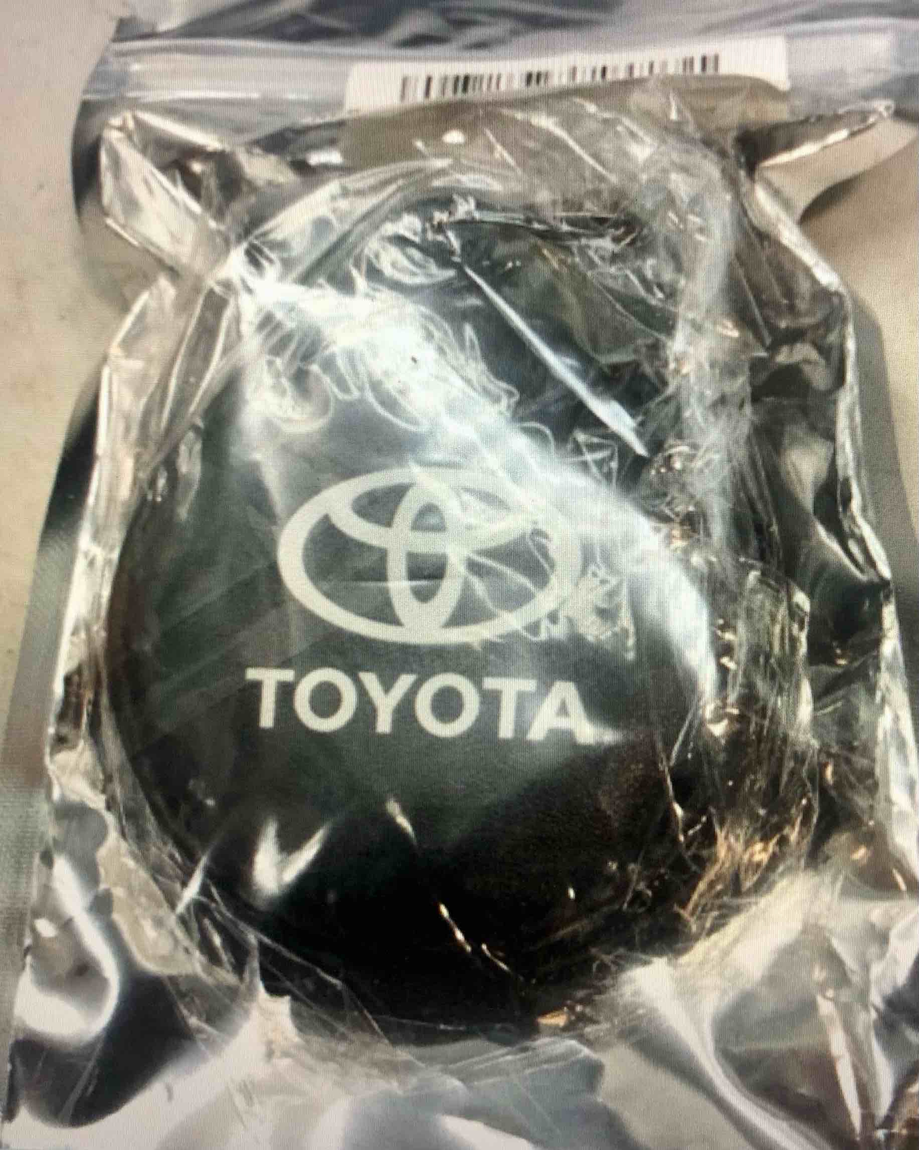 Au-TOMOTIVE GOLD Oval Key Fob for Toyota