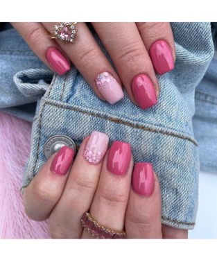 24 Pcs Press on Nails Short Square Fake Nails False Nail with Pink Glitter Designs Glossy Nude Acrylic Nails Full Cover Glue on Nails Short Artificial Stick on Nails for Women JP2910