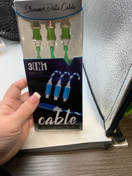 https://s3.amazonaws.com/lotting-images-prod/webster/WEB30344444_1715800268389.jpeg