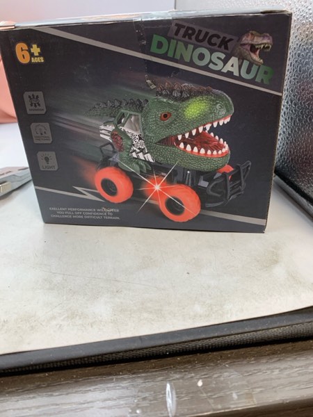 https://s3.amazonaws.com/lotting-images-prod/webster/WEB30370495_1717710962575.jpeg