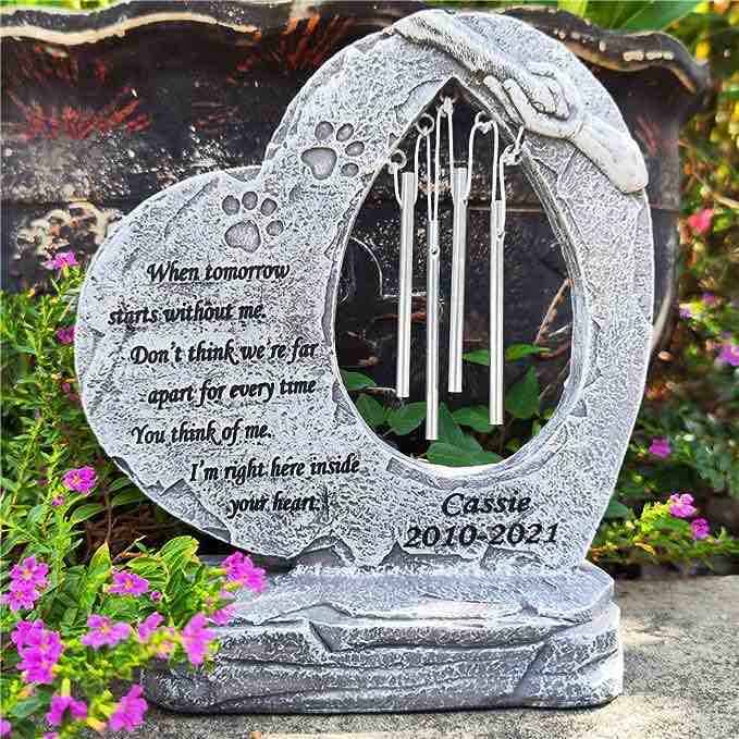 Graveyard Sculpture? Condolence Sculptures. Wind Chimes and Picture Frames, it can Glow?Personalized Pet Dog Memorial Stones with Wind Chimes. Pet Memorial Stones for Dogs……