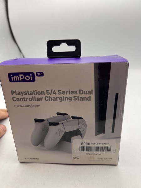 https://s3.amazonaws.com/lotting-images-prod/webster/WEB3067824_1692596570888.jpeg