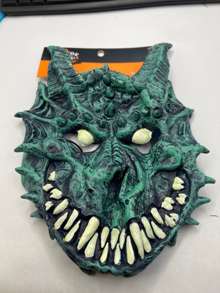 https://s3.amazonaws.com/lotting-images-prod/webster/WEB3088281_1696948061989.jpeg
