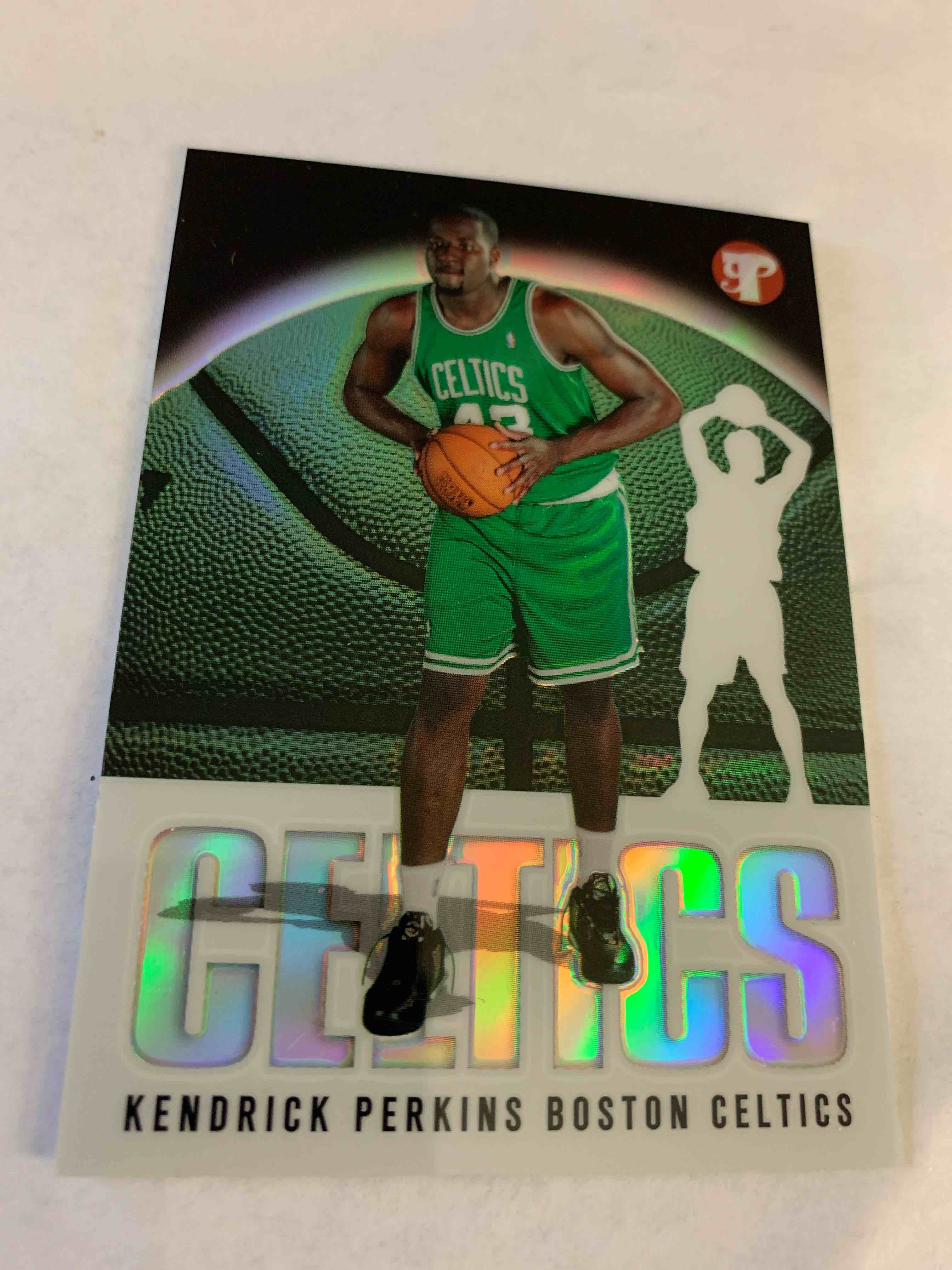 2003 Topps Pristine Refractor #179, Kendrick Perkins