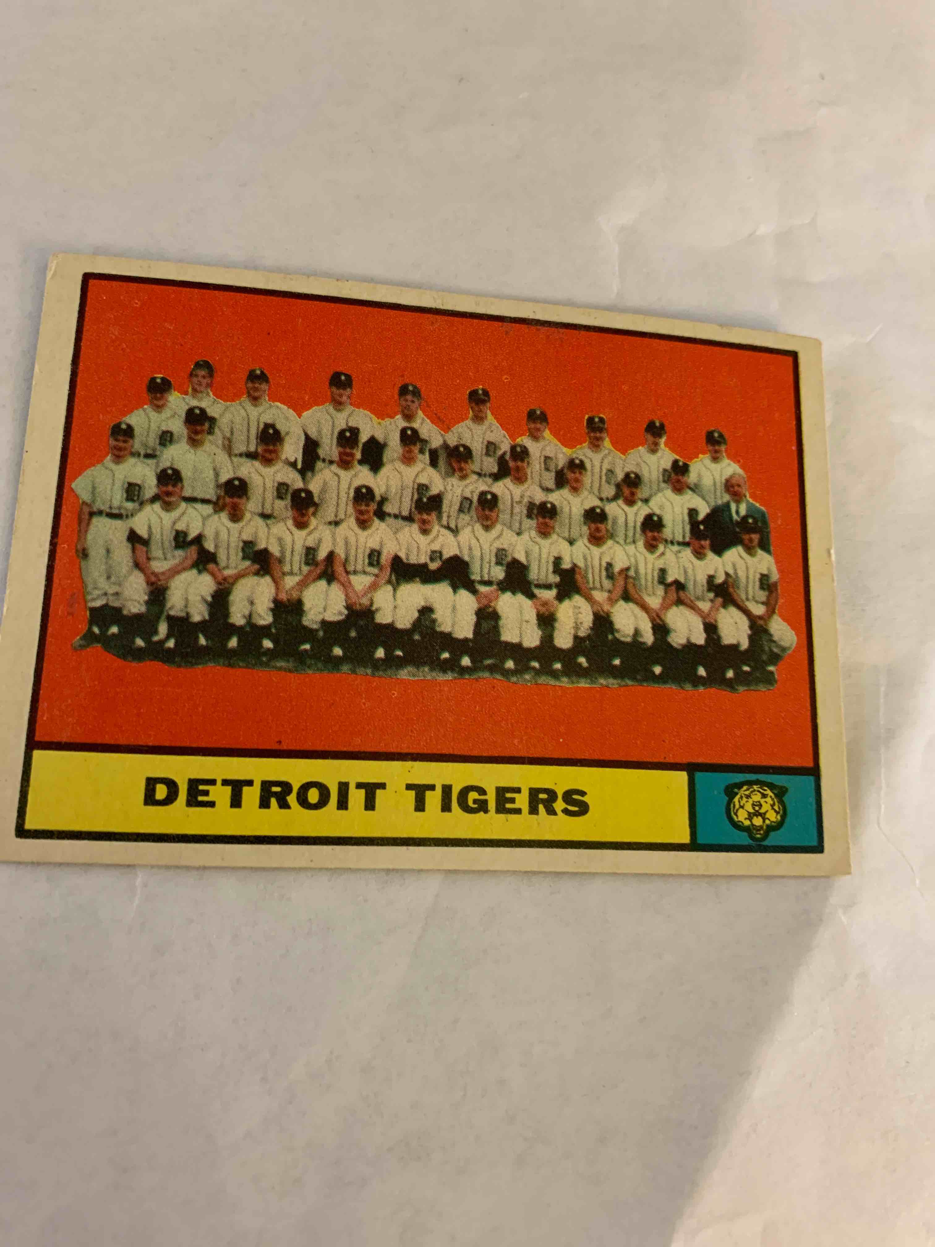 1961 Topps Baseball #51, Detroit Tigers Team 