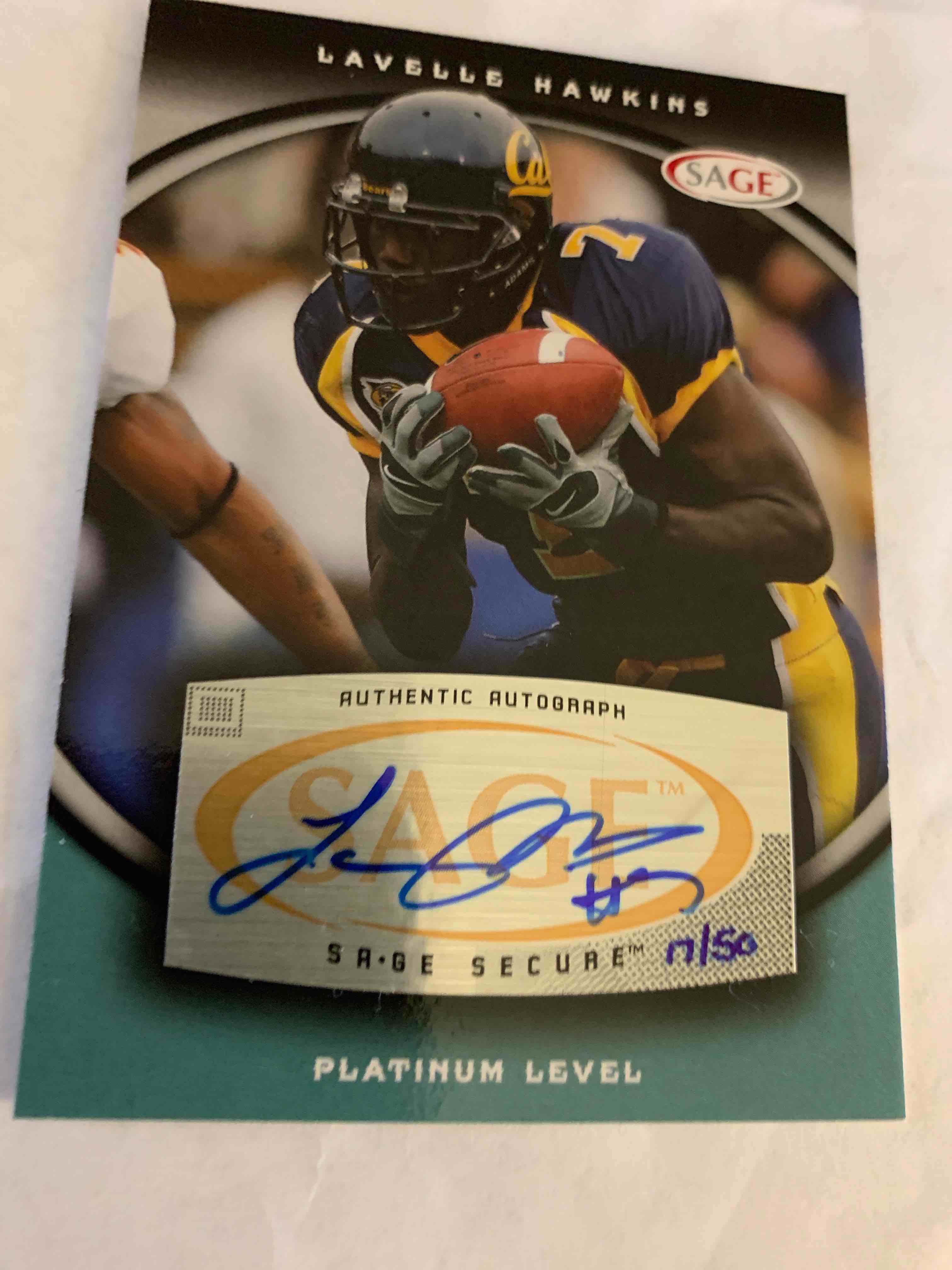 2008 Sage Authentic Autograph Platinum #A28, Lavelle Hawkins Rookie Autograph Card # 17 of 50