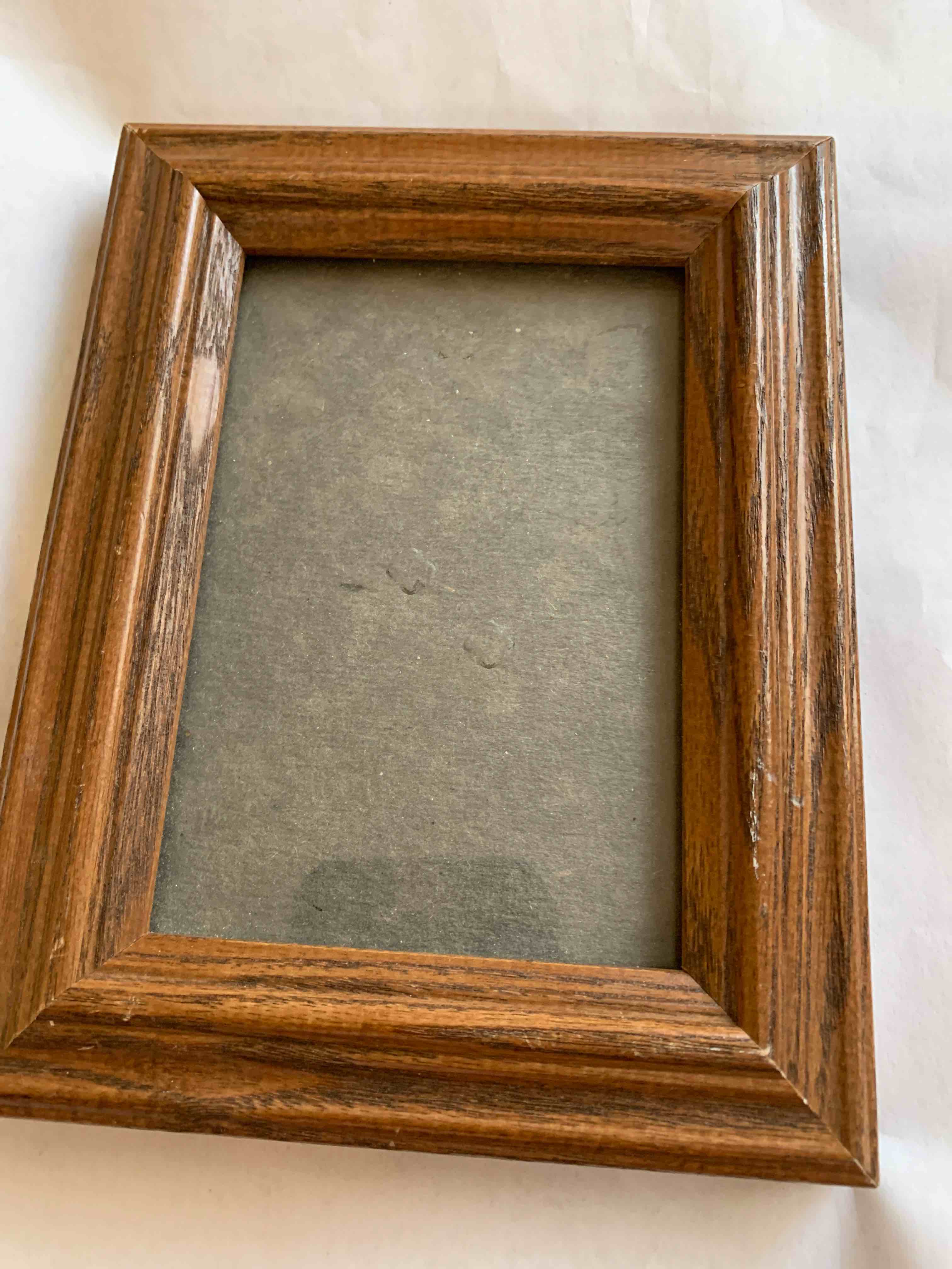 Wood Picture Frame, for 3-1/2” X 5” Photo 