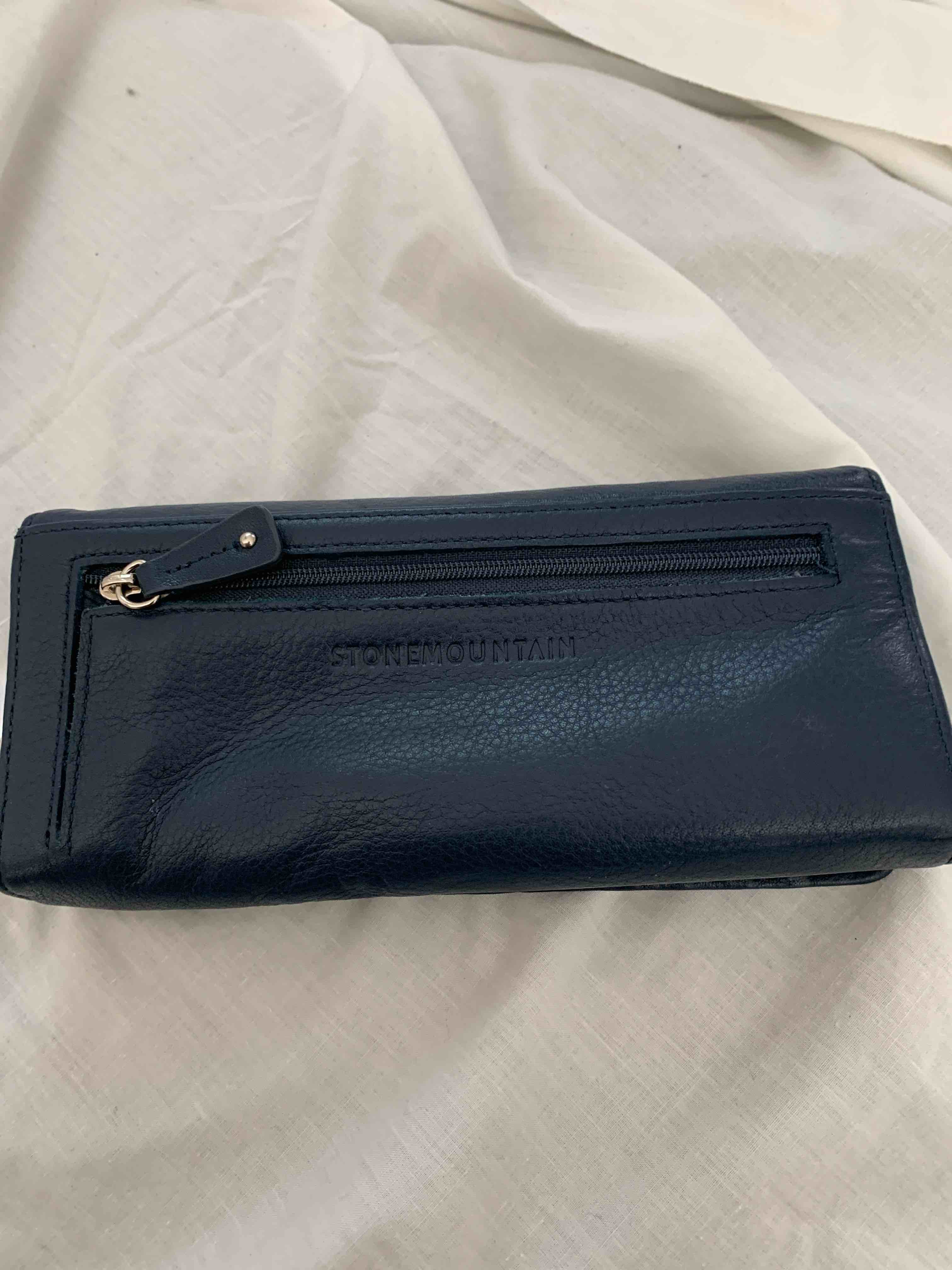 Stone Mountain Blue Leather Change Purse 