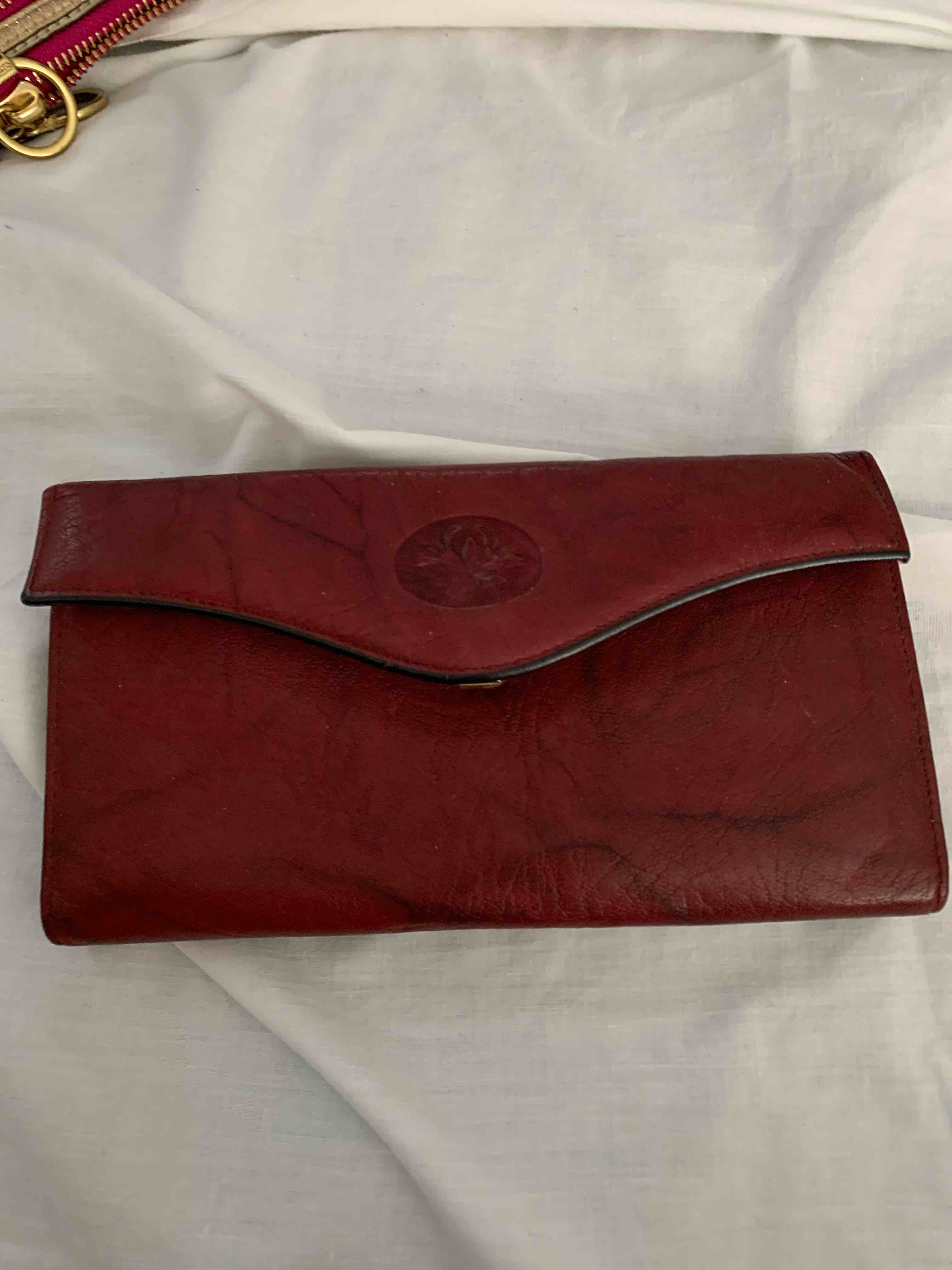 Buxton Leather Change Purse 