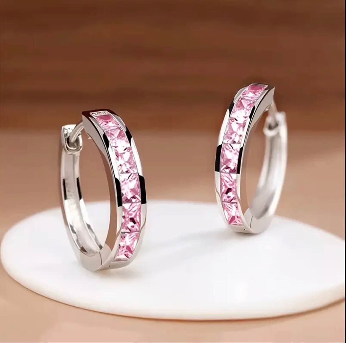 Beautiful 925 Silver Sapphire Earrings 