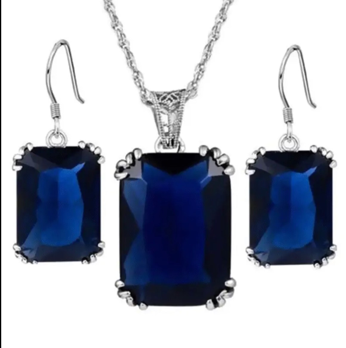 Gorgeous 925 Silver White Sapphire Necklace 