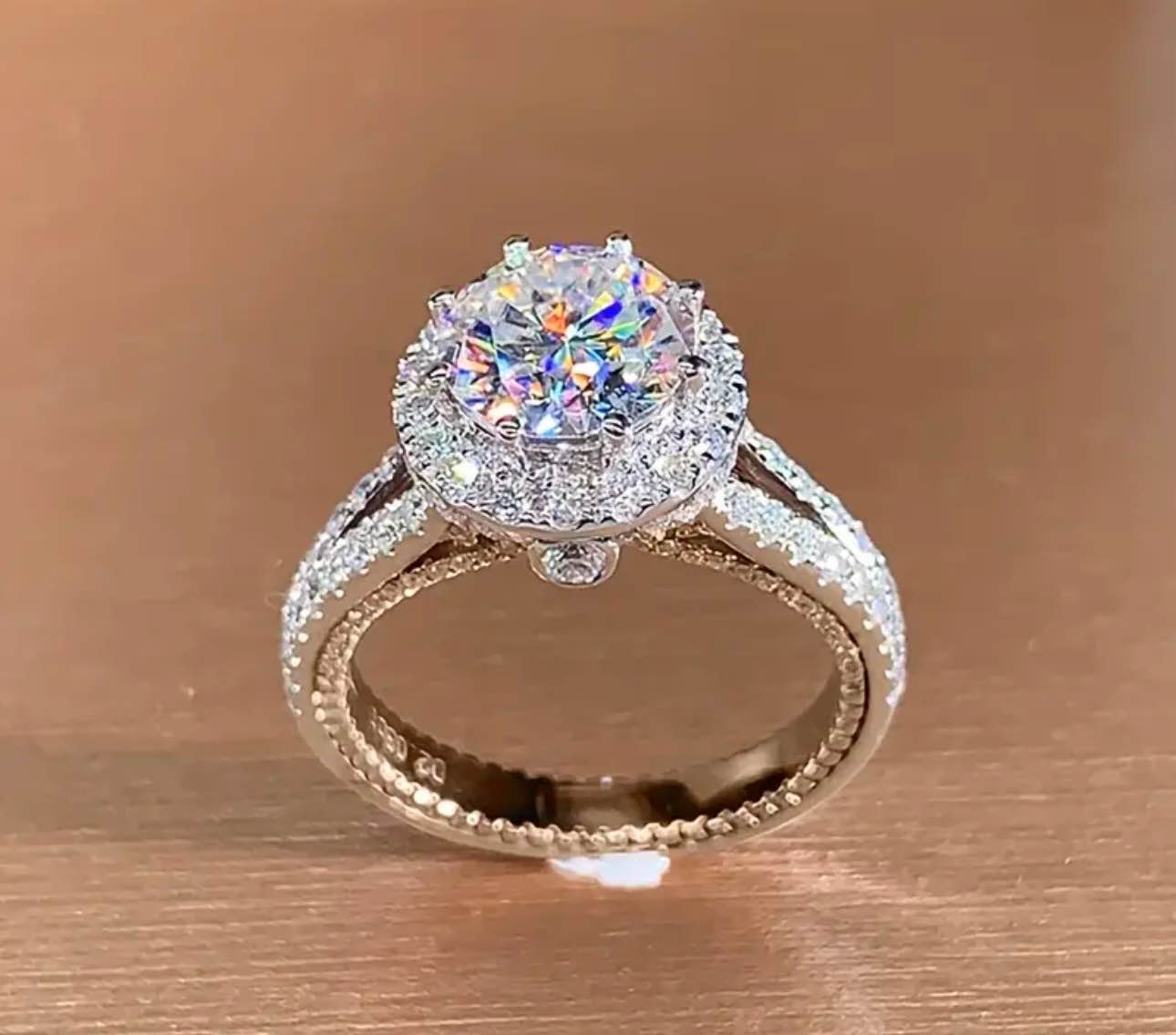 Gorgeous 925 Silver Platinum Plated Ring sz 7