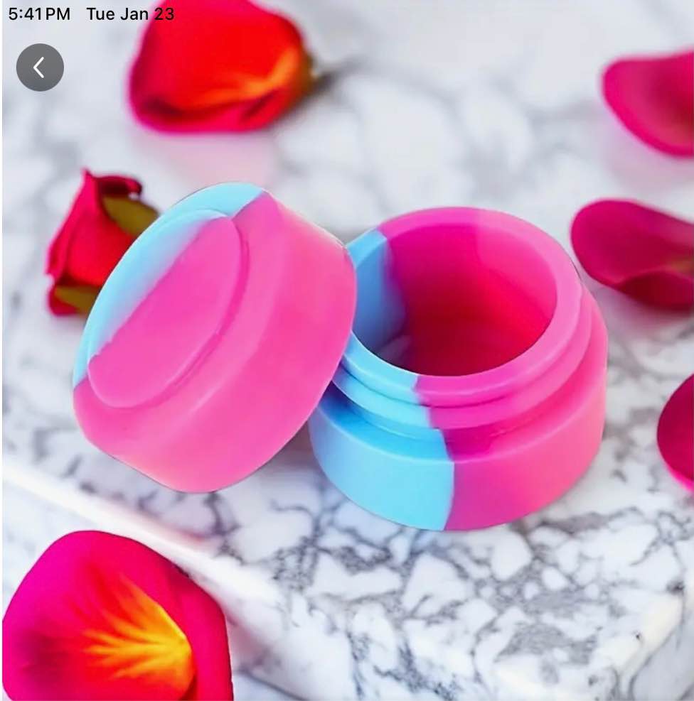 1pc, Silicone Container, Mini Storage Box, 0.1oz Multifunctional Storage Container For Cream, Spice, Cream Storage Jar, Portable Mini Container For Home Outdoor Travel, Household Gadget, Christmas Gifts, Christmas Supplies, Christmas Party Supplies