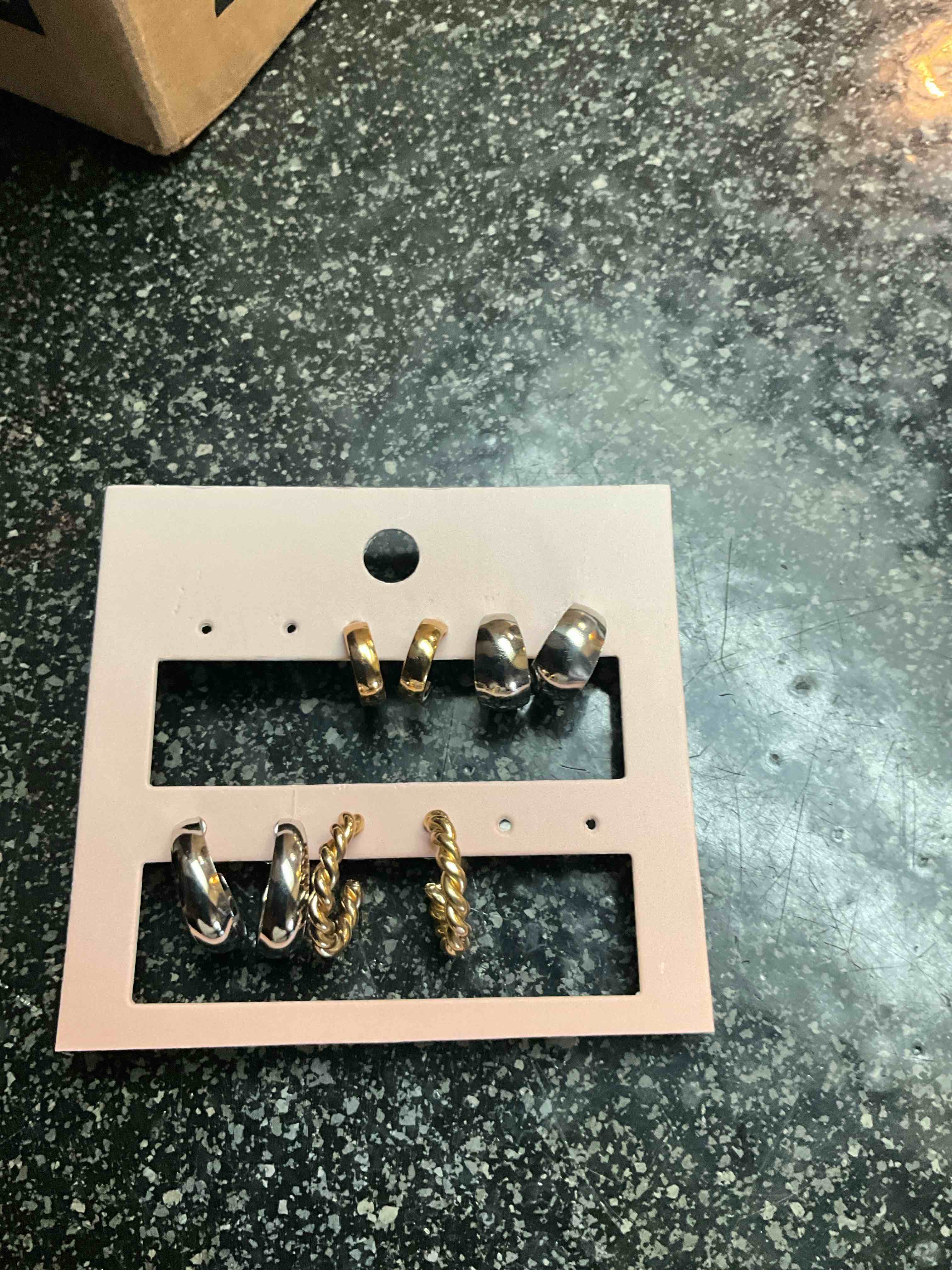 Silver/Gold - Hoop Earrings - 4 pair 
