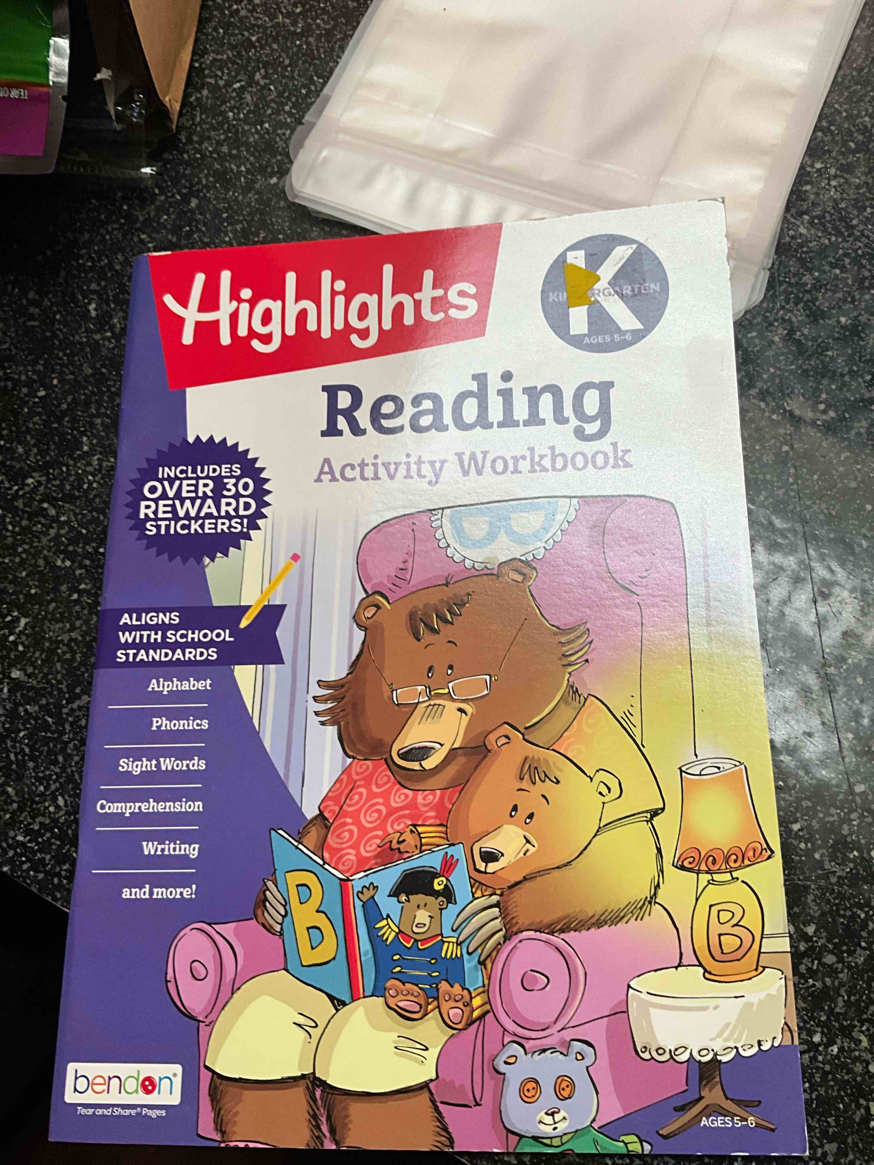 Highlights - Reading - Activity Workbook 