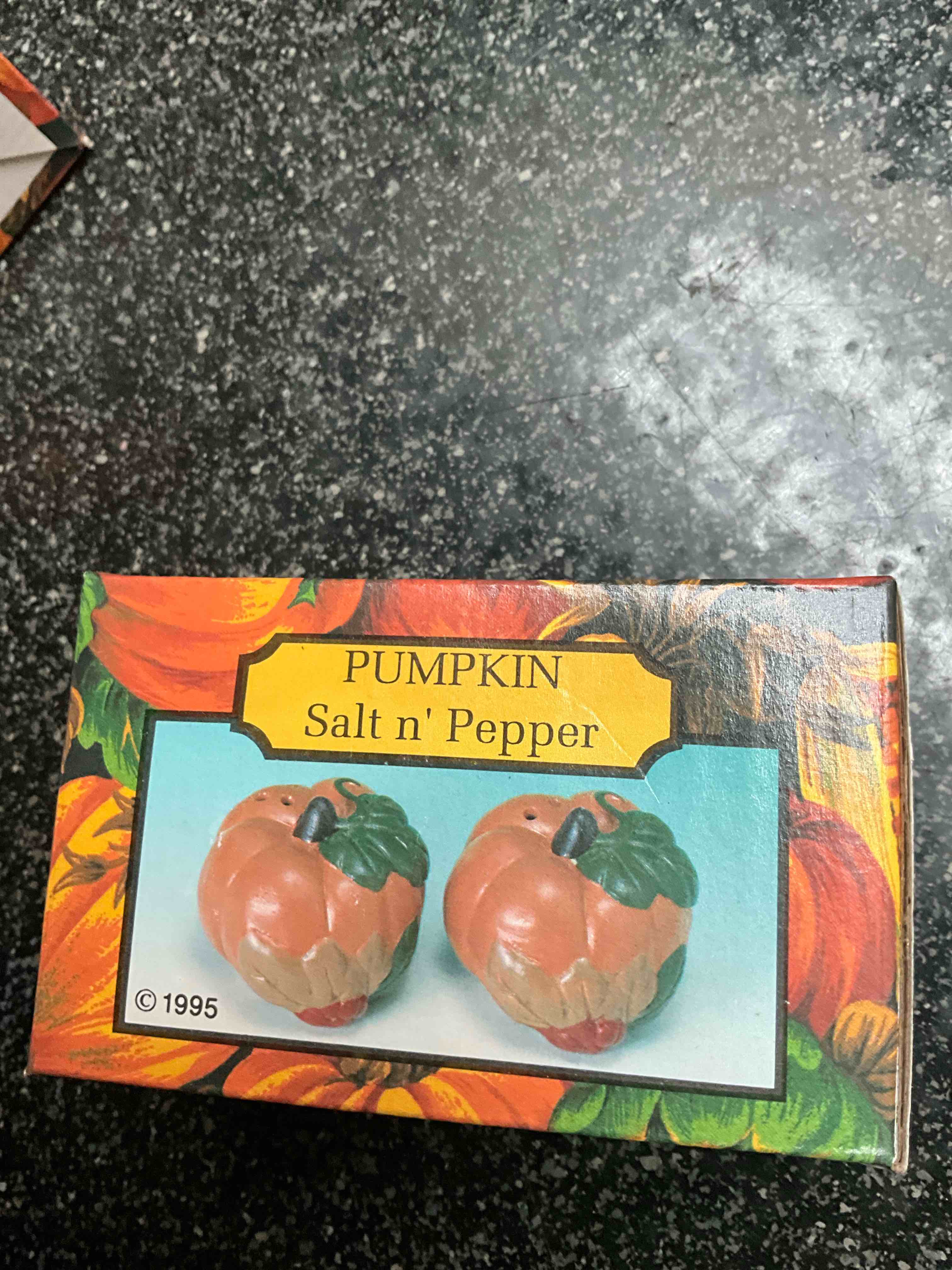 Pumpkin Salt & Pepper Shakers 