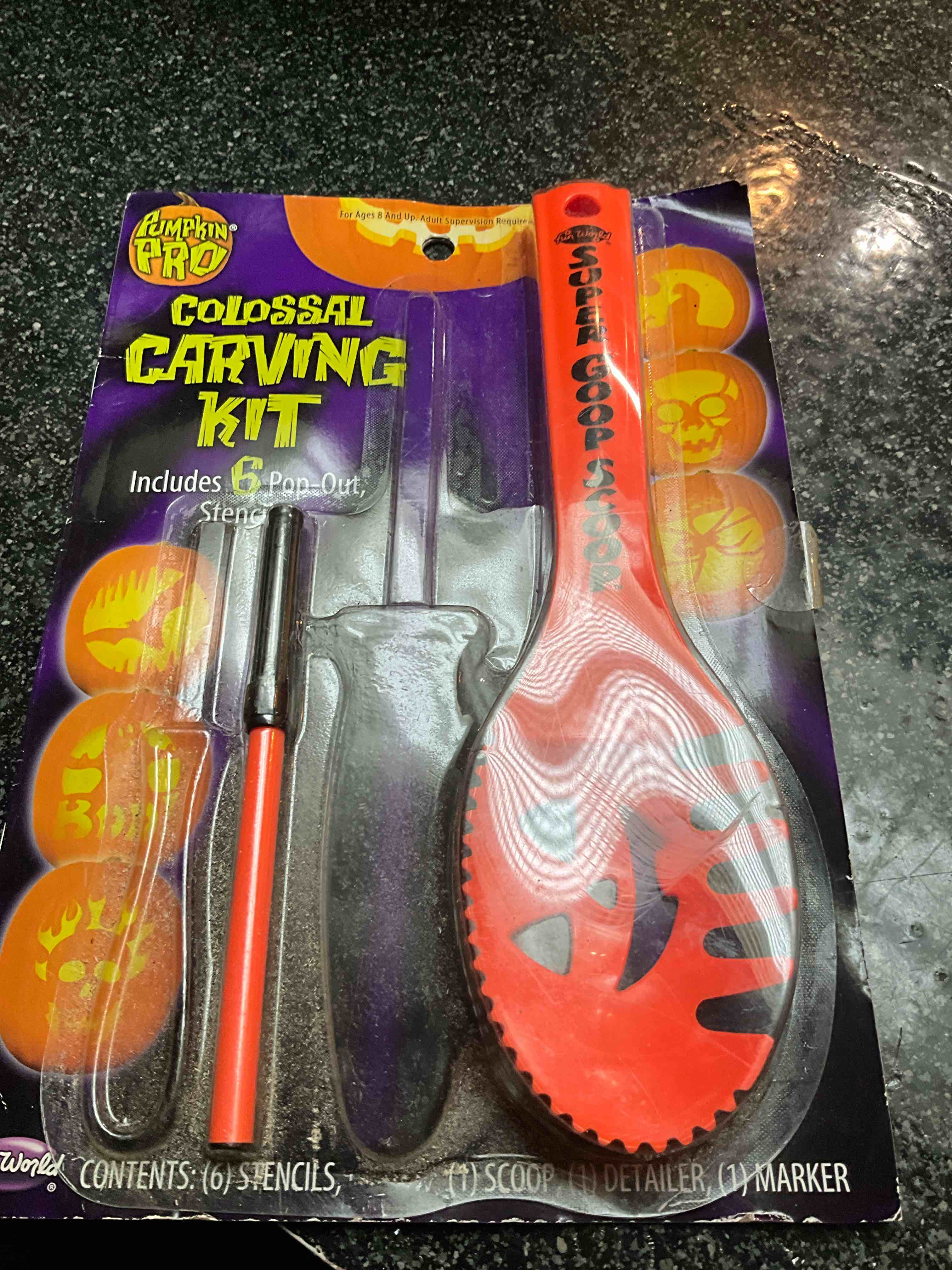 Pumpkin Pro - Colossal Carving Kit 
