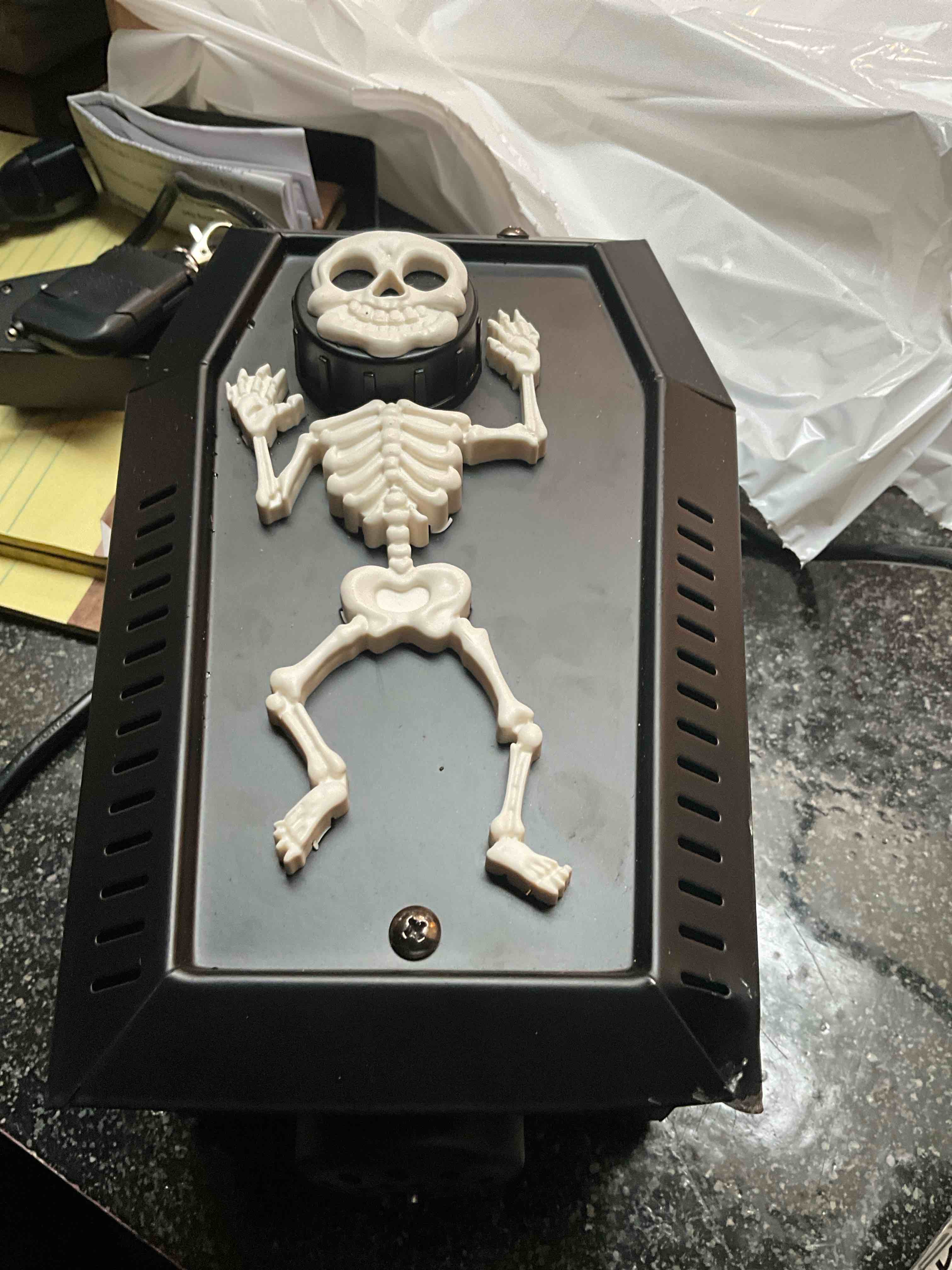 Black Metal Coffin Skeleton Fog Machine with Wireless Remote 