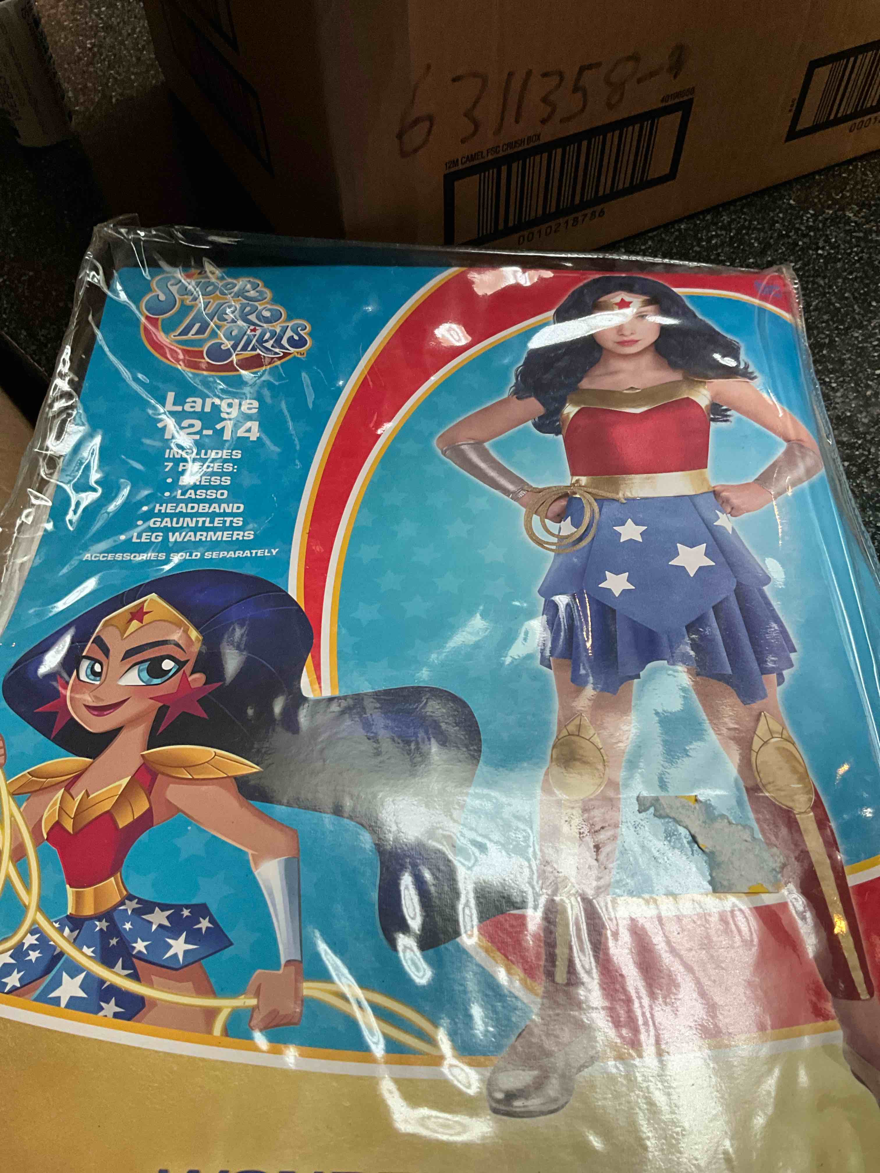 DC Super Hero Girls - Wonder Woman - Size - Kids - Large 12/14 