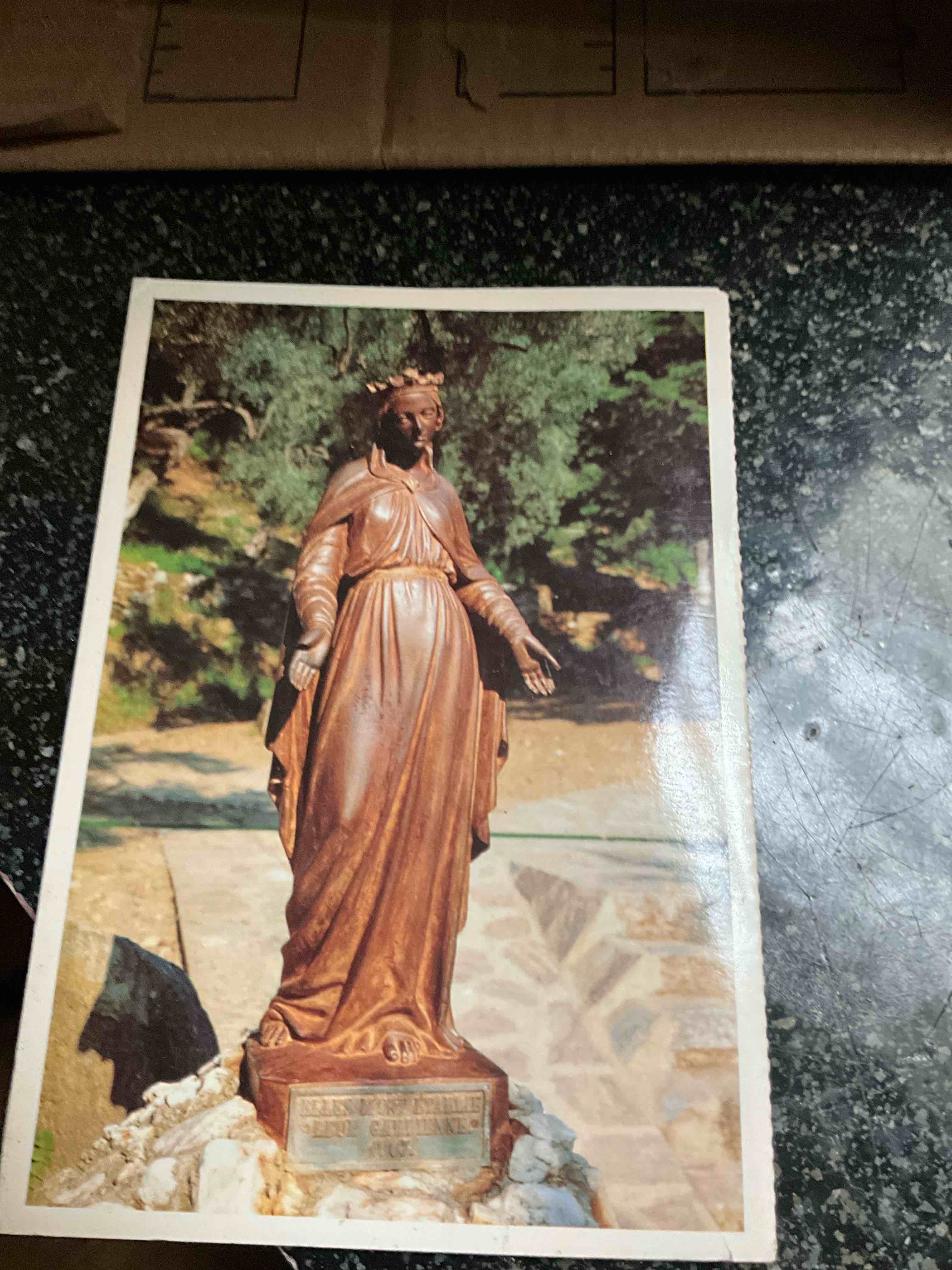 12 Color Picture/Postcards From St. Mary 
