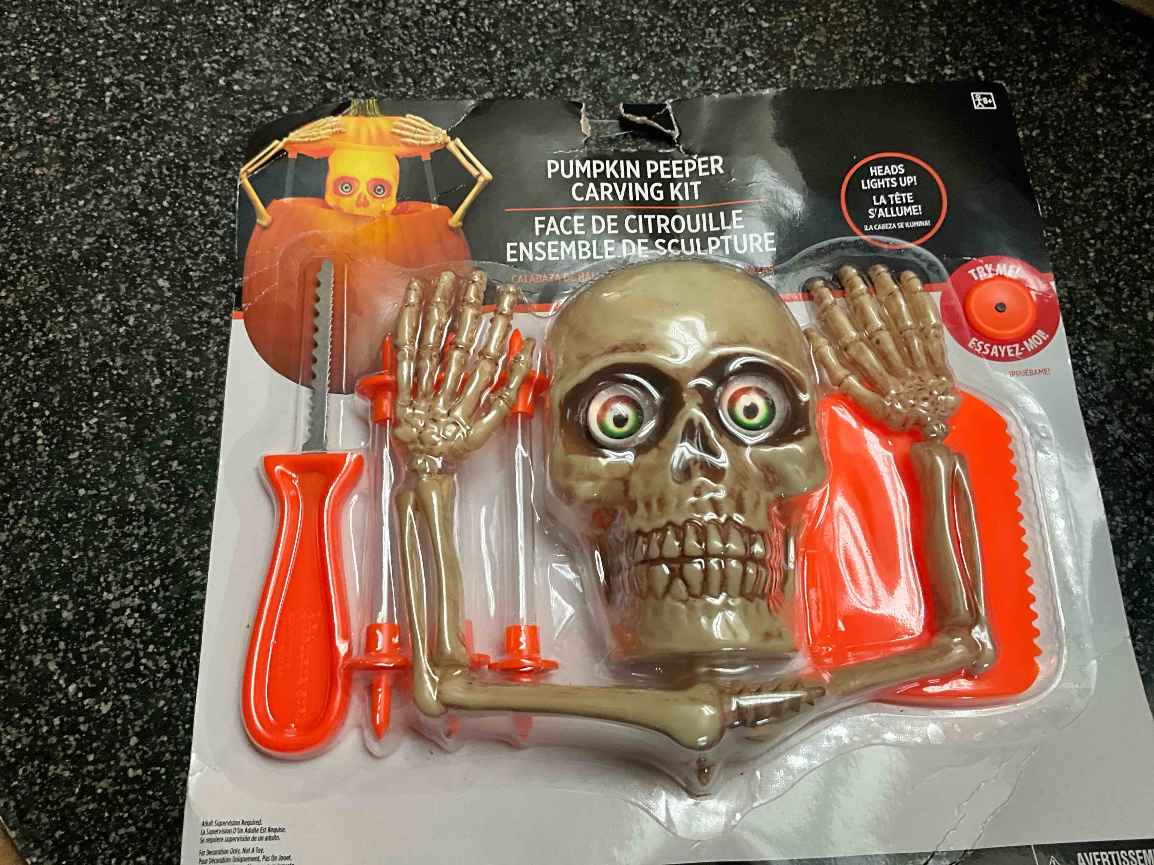 pumpkin peeper carving kit - head lights up - 12pcs 