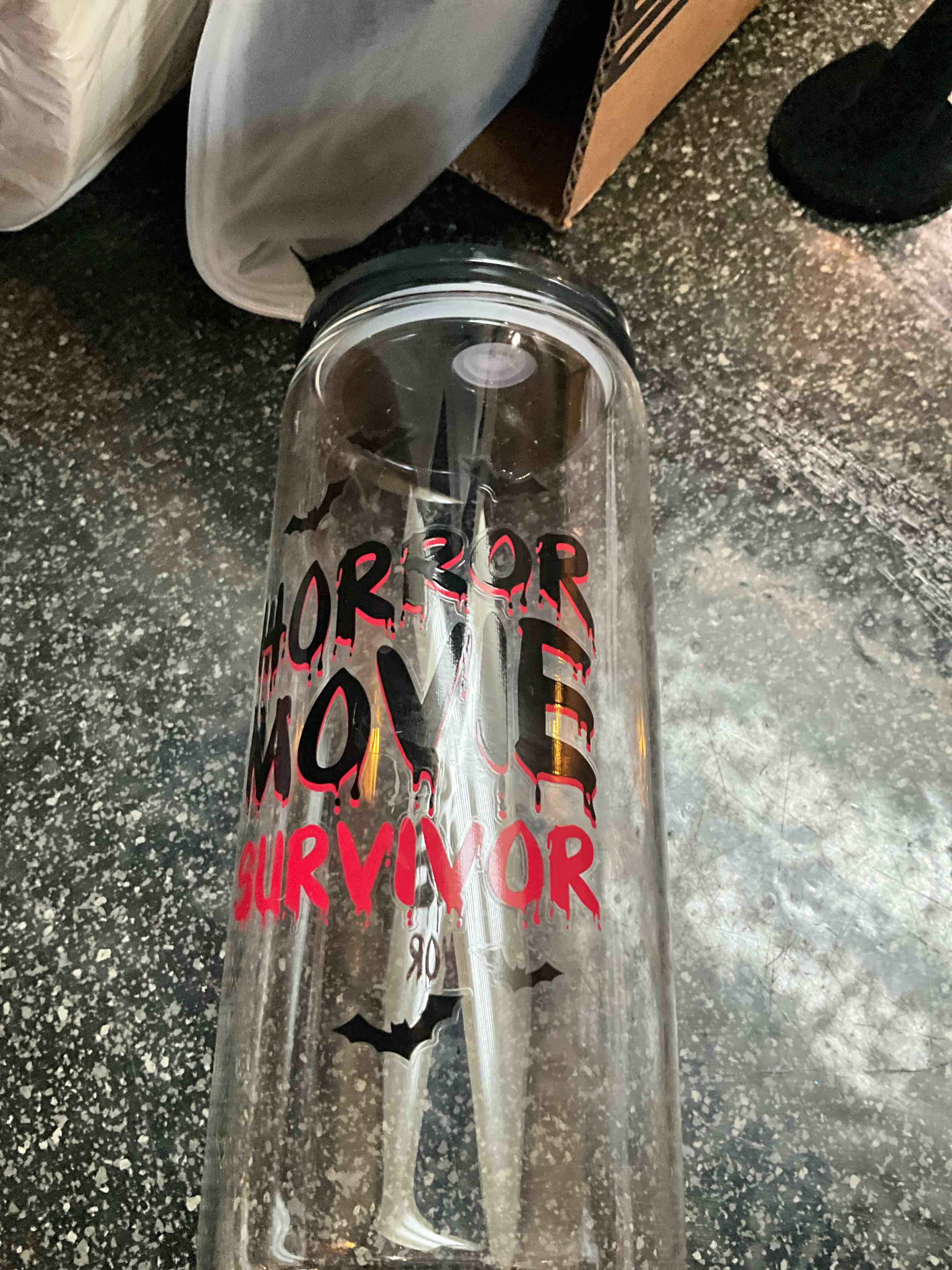 20 oz glass tumbler with lid - (no straw)