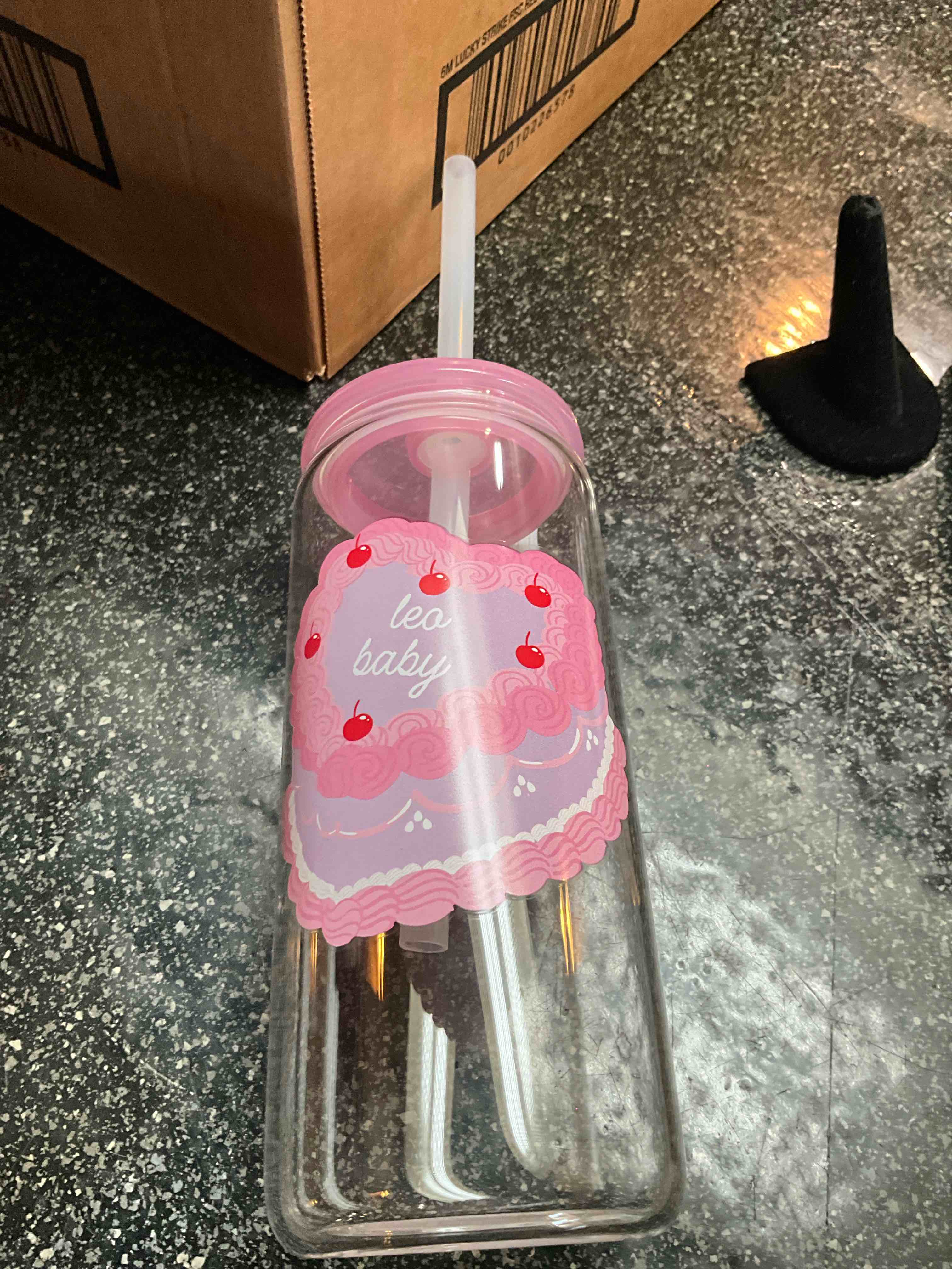 20 oz Glass Tumbler - with Lid & Straw - (Leo Baby)