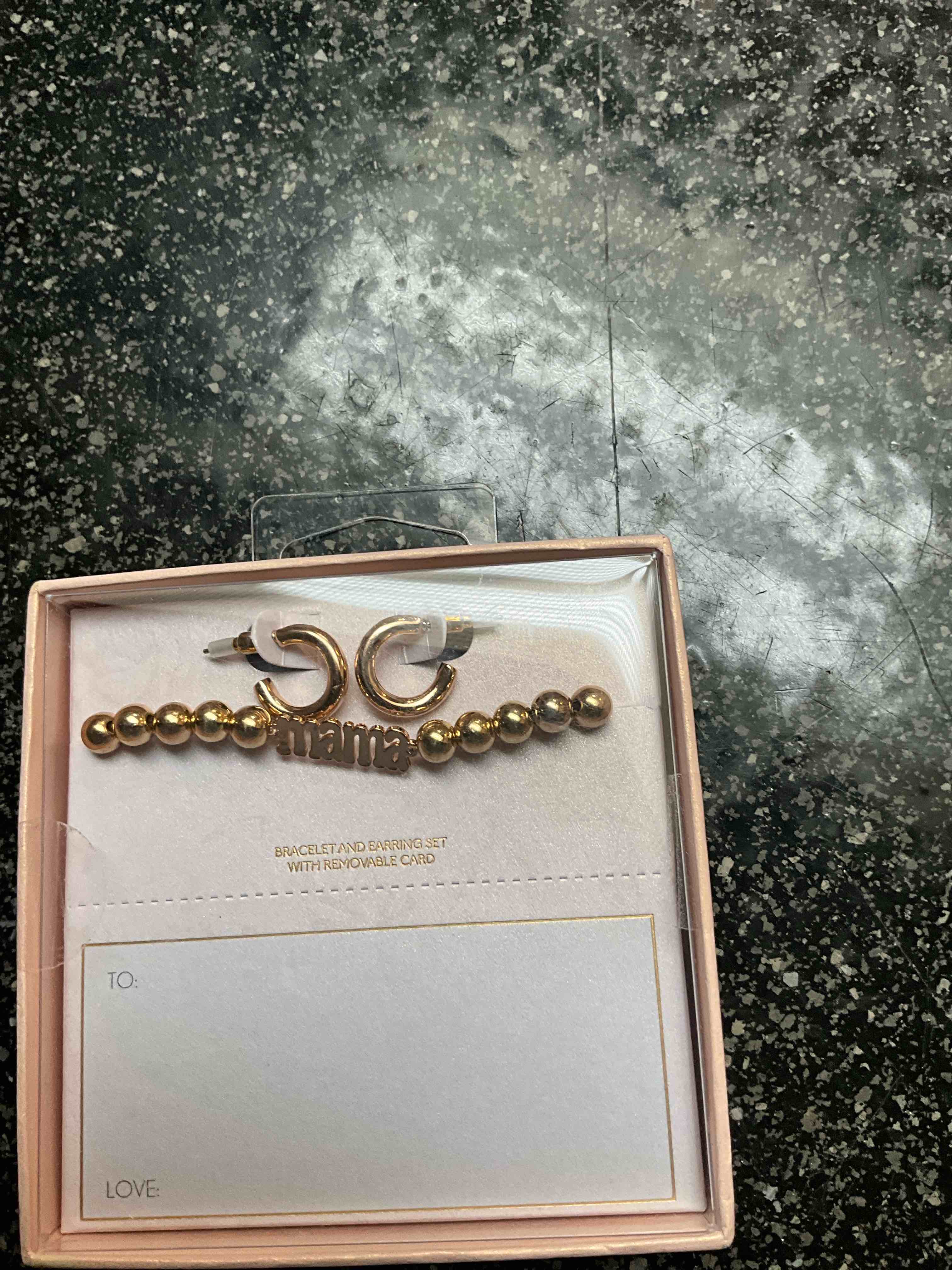 Gold - Mama - Necklace & Hoop Earrings 