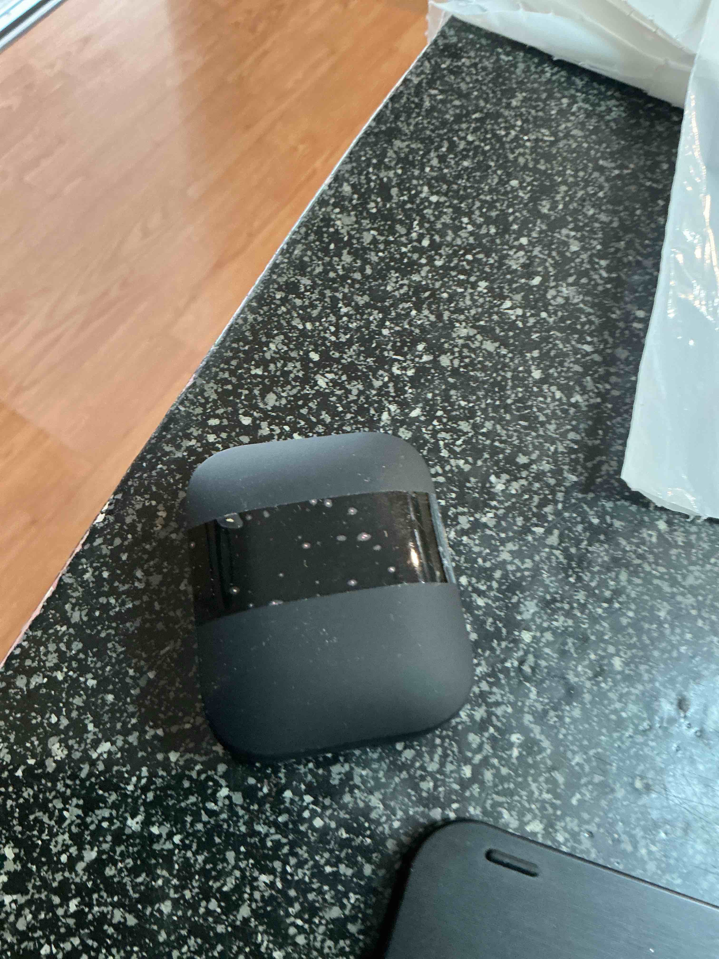 Black Earbuds