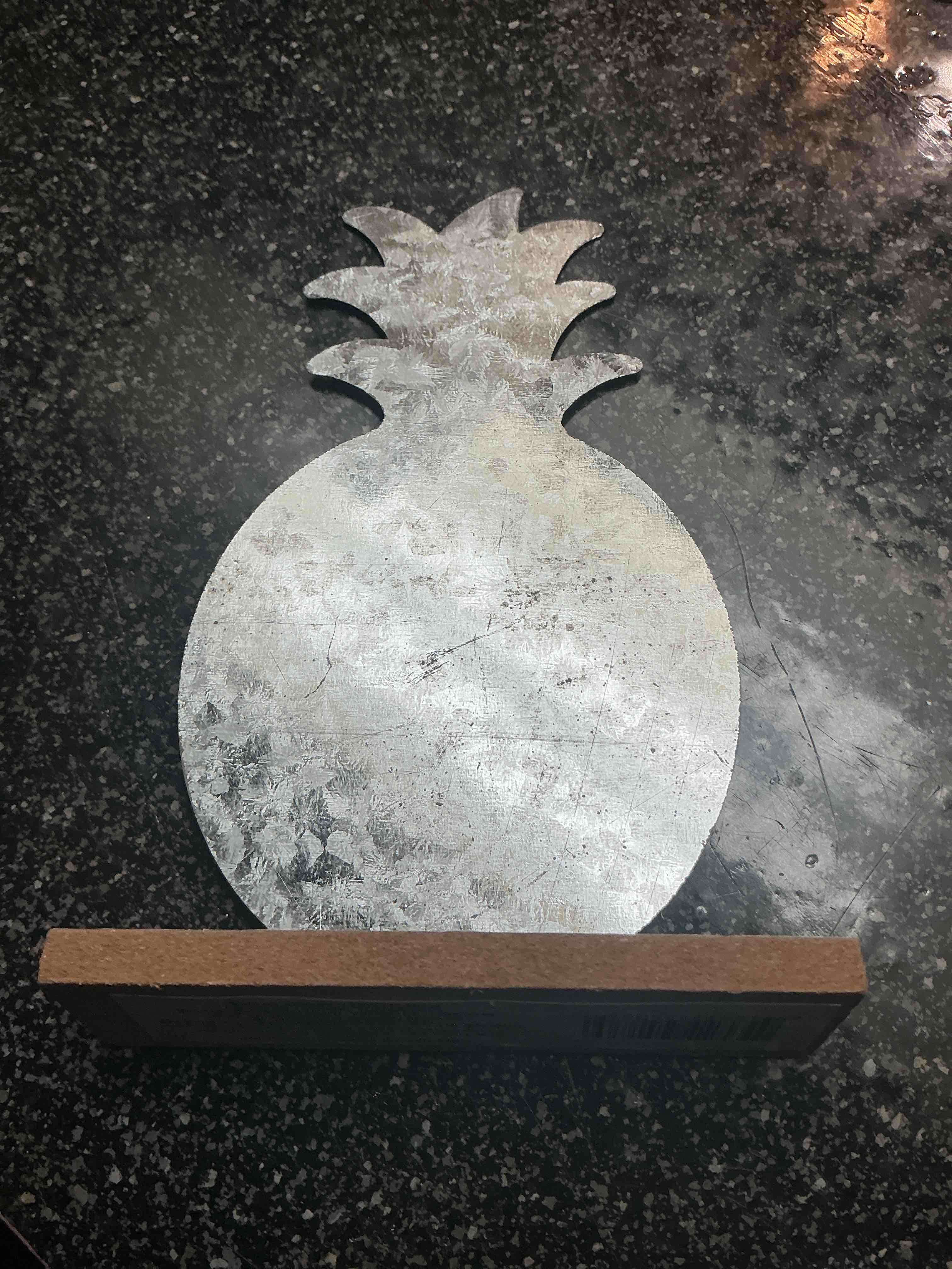 Greenbrier Int. Crafts - Galvanized Metal Pineapple 
