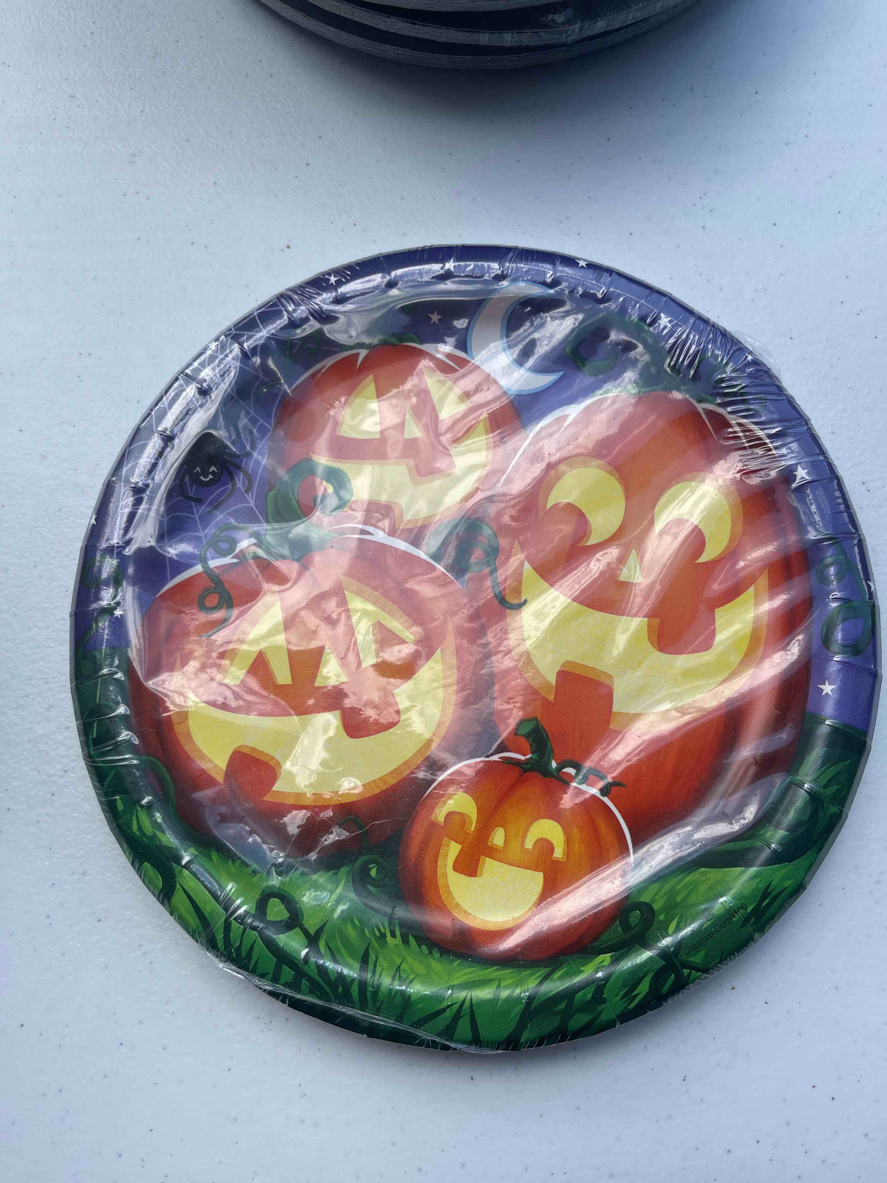 9 Inch Halloween Pumpkin Plates 