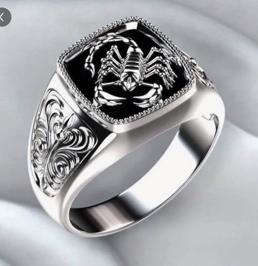 Best-Selling Exquisite Pattern Personalized Electroplated Scorpion Modeling Ring Epoxy Black Ring Size 11