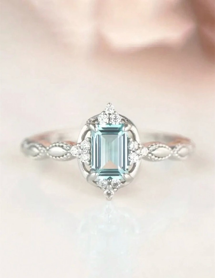 Imperial cut silver setting ring (Size 8)