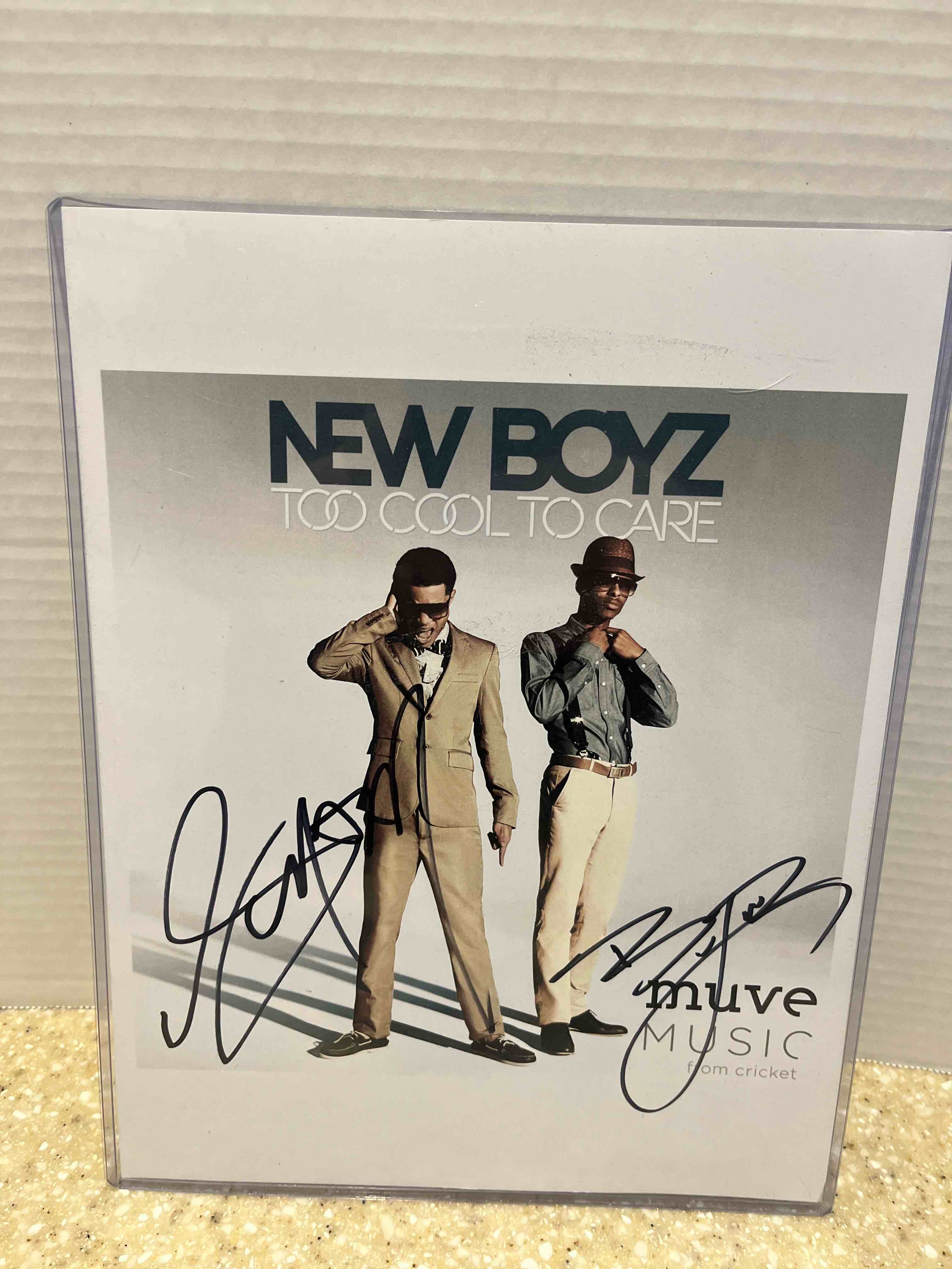 New Boyz Too Cool To Care Signed 8x10 2011 Signed at Event Rap R&B