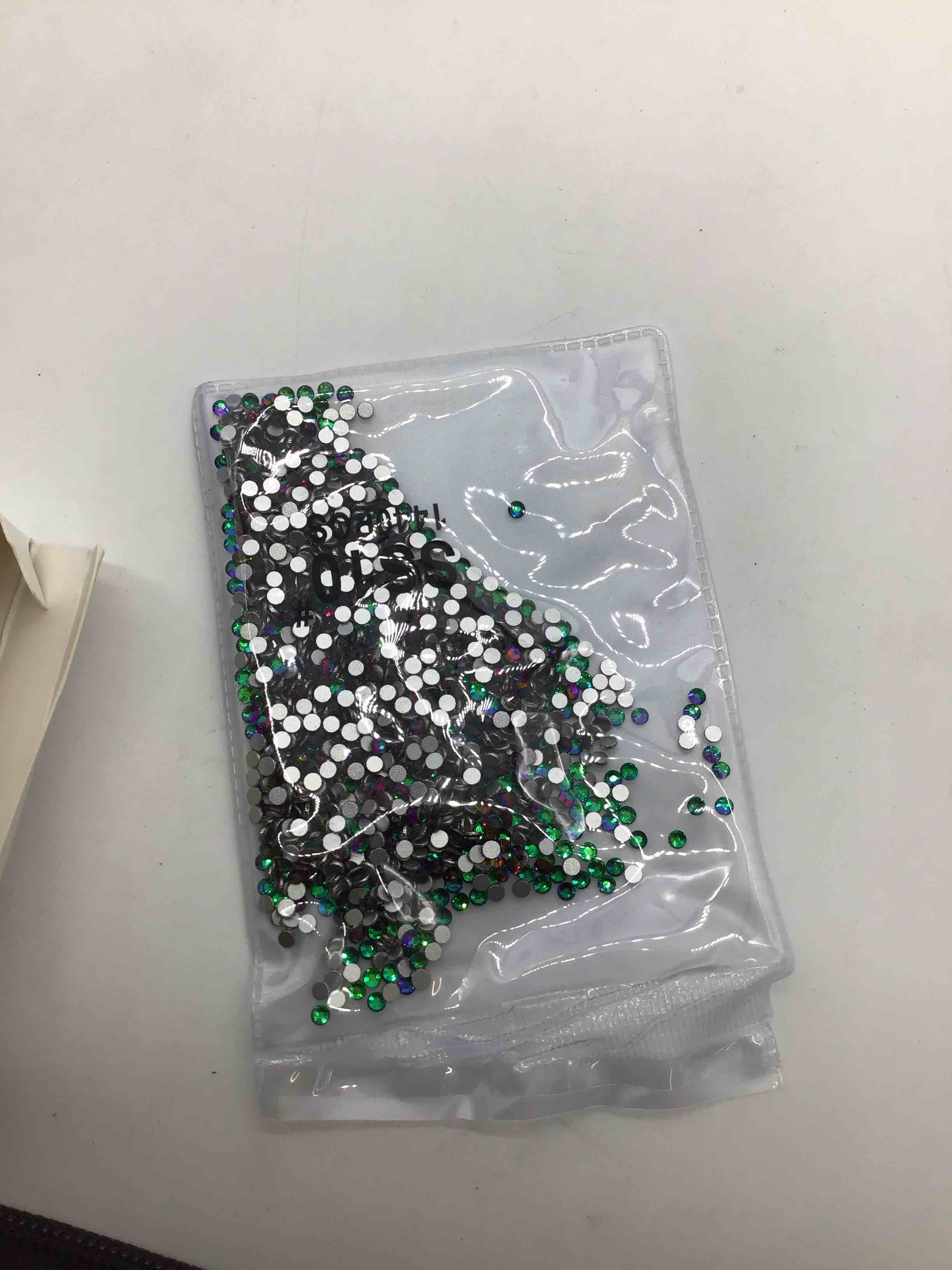bedazzle beads