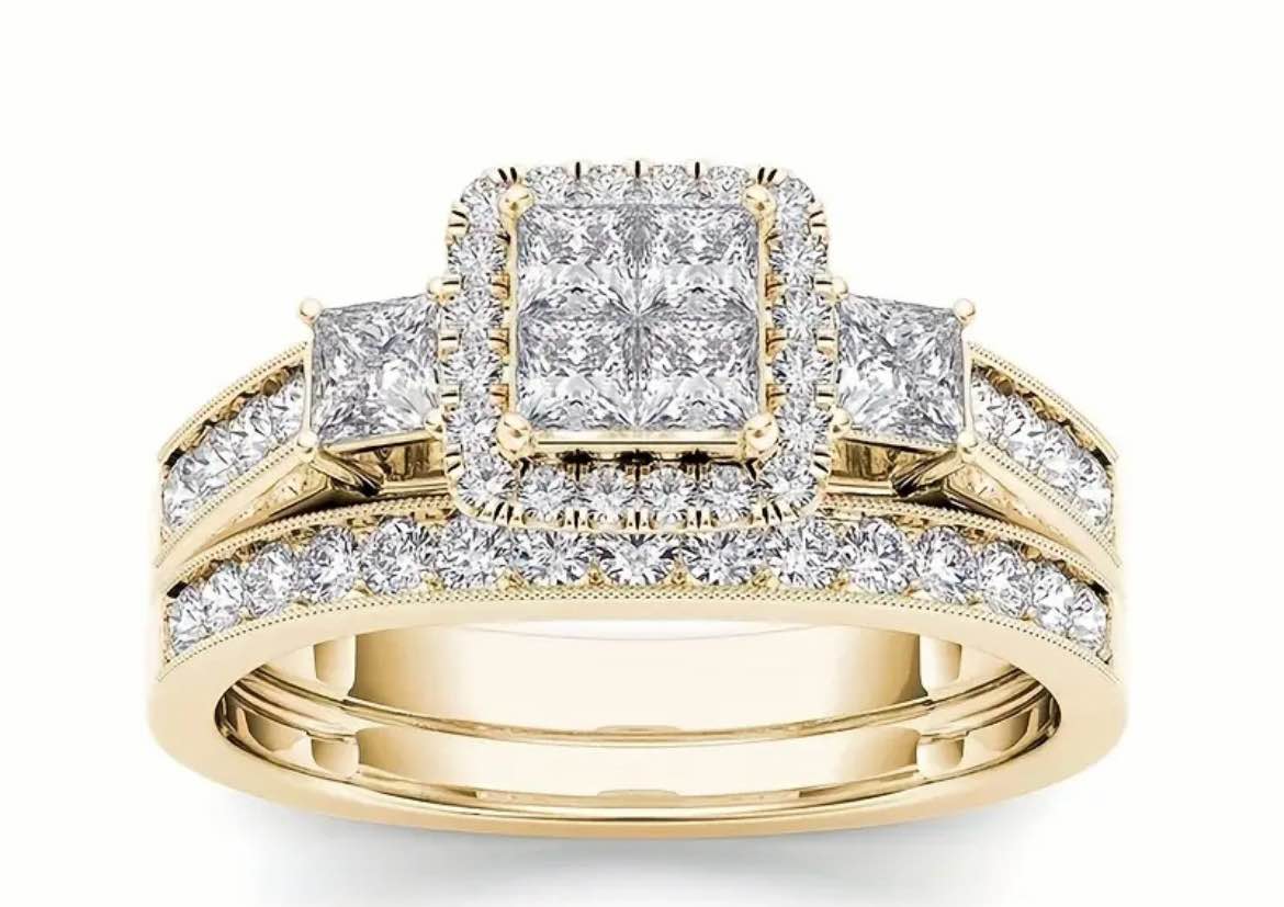 Beautiful 18K Gold Plated Sapphire ring sz 8