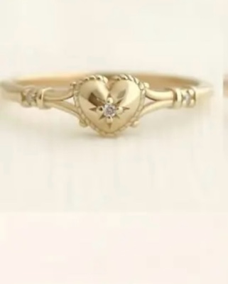 Gorgeous 925 Silver 18K Gold Plated Ring Sz 7