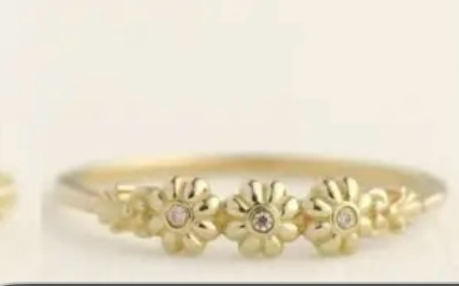 Gorgeous 925 Silver 18K Gold Plated Ring Sz 7