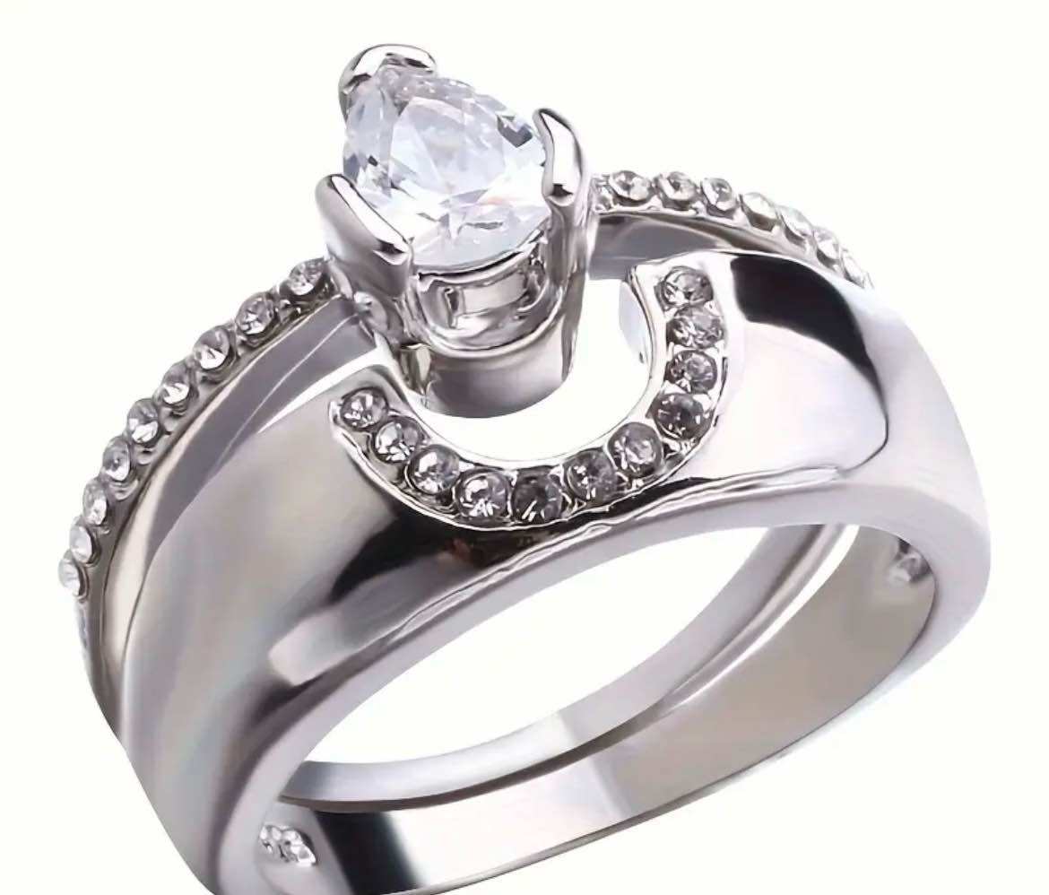 Beautiful 925 Silver Sapphire Ring Sz 7