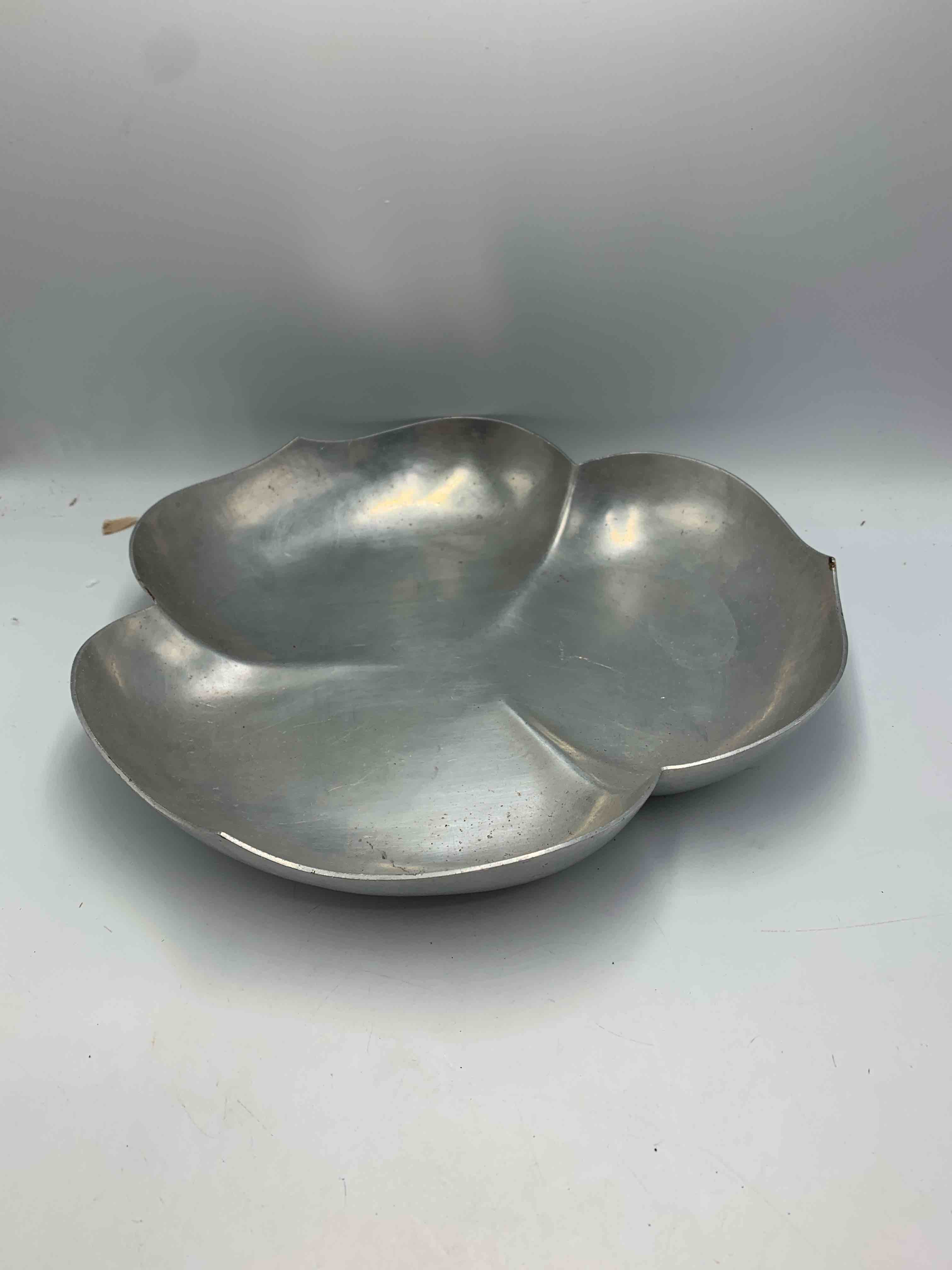 Vintage Aluminum Tray 10” Diameter 