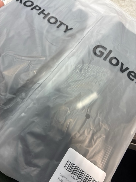 Condition photo showing New/Like New for KOPHOTY Winter Gloves Women Men,Touch Screen Gloves,Warm Water Resistant Windproof Thermal Gloves for Driving Running Cycling Phone Texting Outdoor Hiking Hand Warmer in Cold Weather(Black,M)