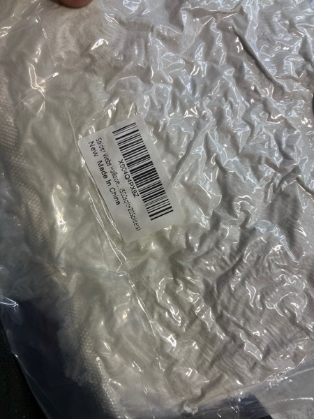 Condition photo showing New/Like New for Halloween Spider Web Decoration, Outdoor Spider Web Decoration(500sqft+20Spiders)